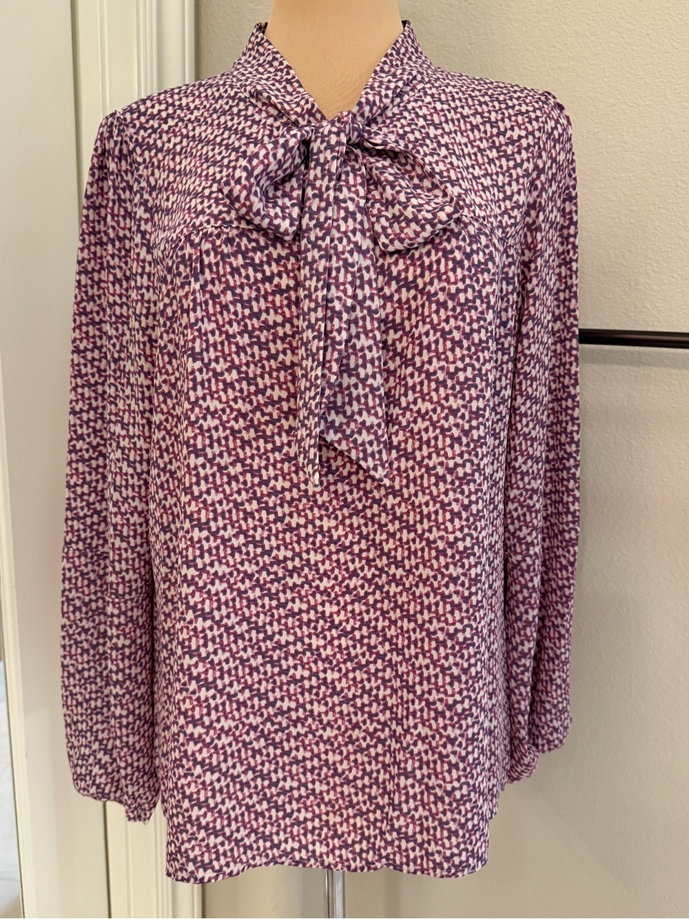 DKNY Tie Neck Bow Printed Long Sleeve Blouse Pink Purple Large